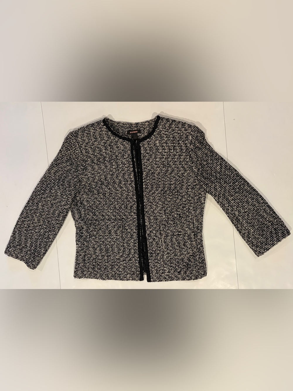 Express Black & White Tweed Collarless Hook-and-Eye Jacket Blazer - Size 10